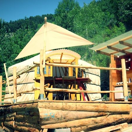 Hotel Glamping La Cascina D'Orleans Saint-Pierre Exterior foto